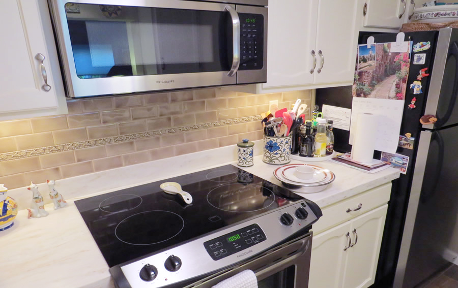 Fox Hill Village Kitchen Remodel